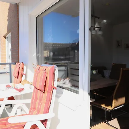 Gemuetliches 2-zimmer-appartement Mit Balkon Richtung Sueden. *