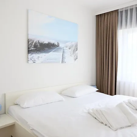 Gemuetliches 2-zimmer-appartement Mit Balkon Richtung Sueden.